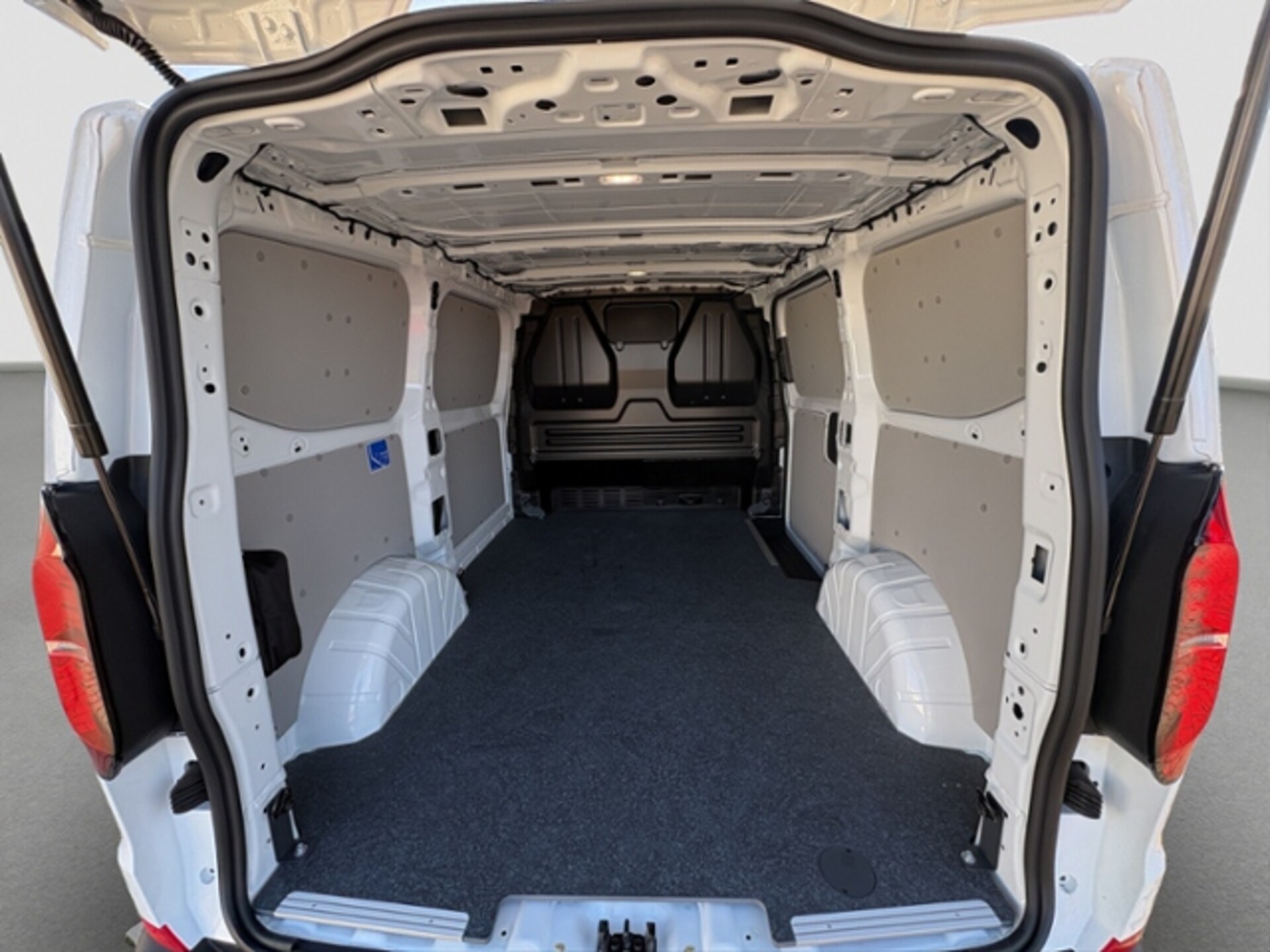 Volkswagen Transporter Kasten kurzer Radstand