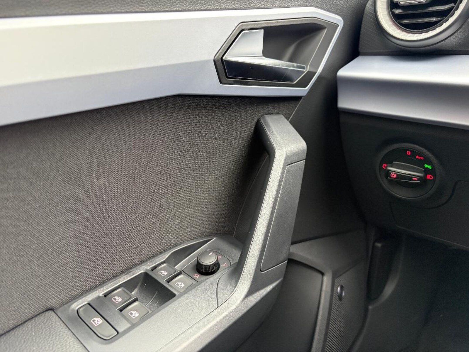 SEAT Arona – Bild 15