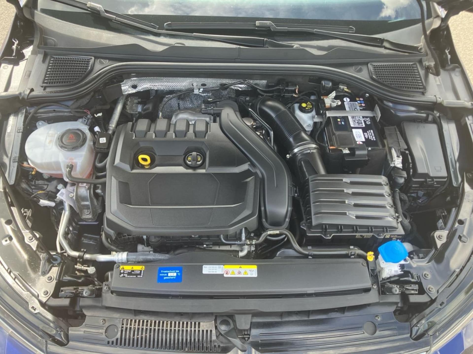 Volkswagen Golf Life