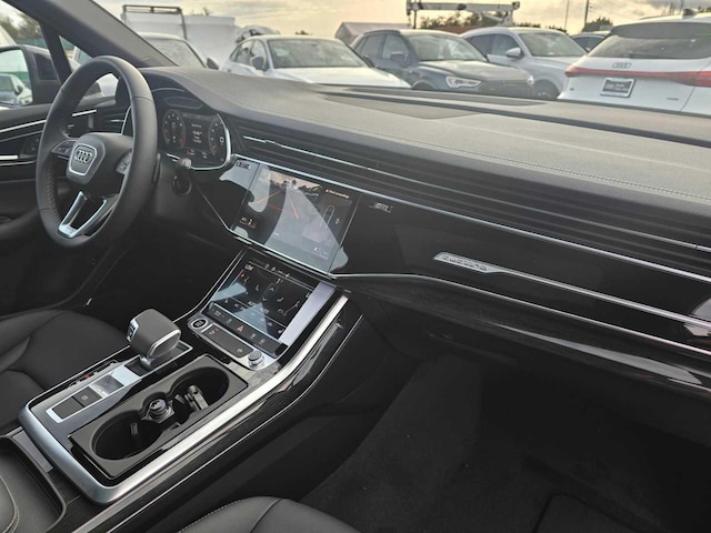2026 Audi Q7 Premium - Photo 12