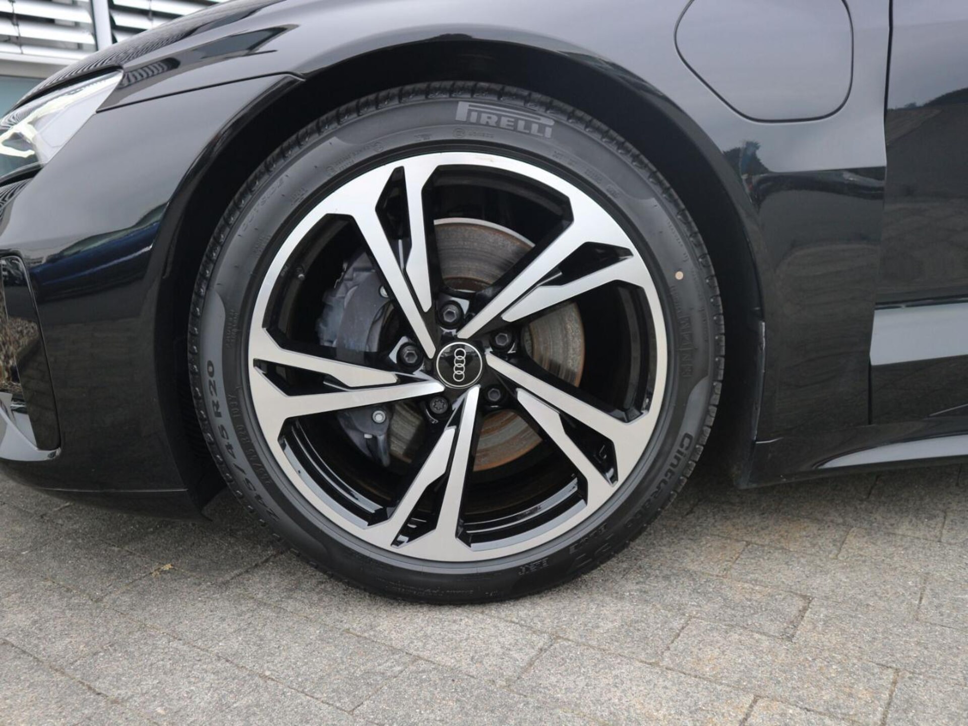 Audi e-tron GT quattro