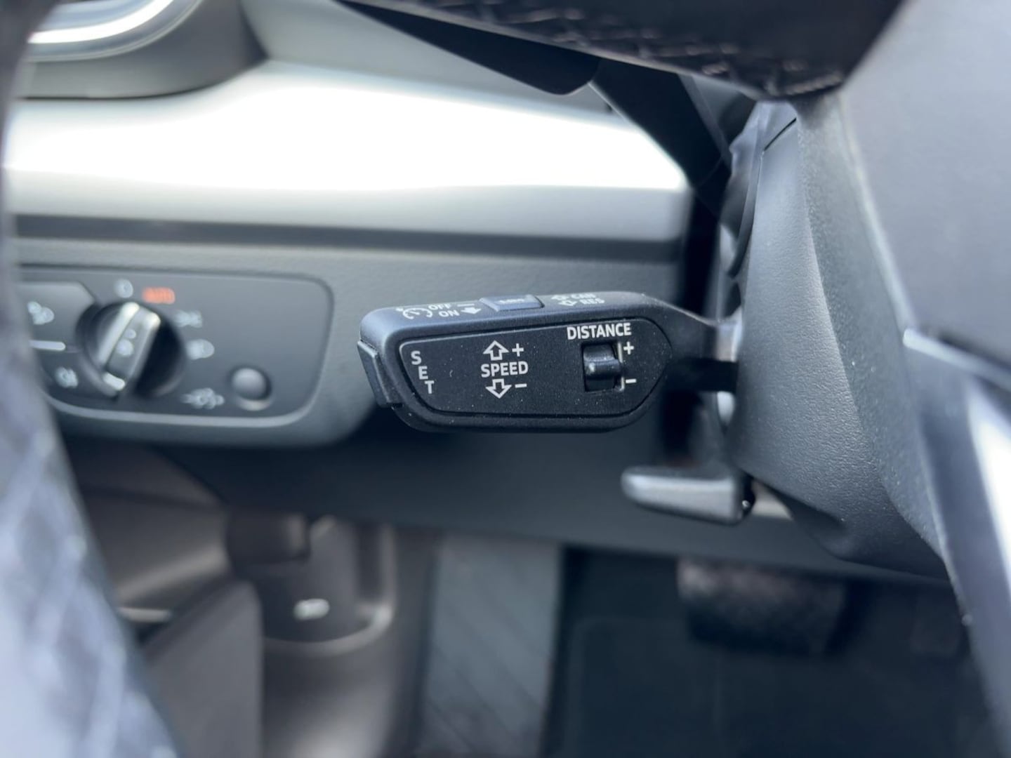 Bild über Audi Q5 40 TDI quattro S tronic - für weitere Informationen kontaktieren Sie den Audi Partner