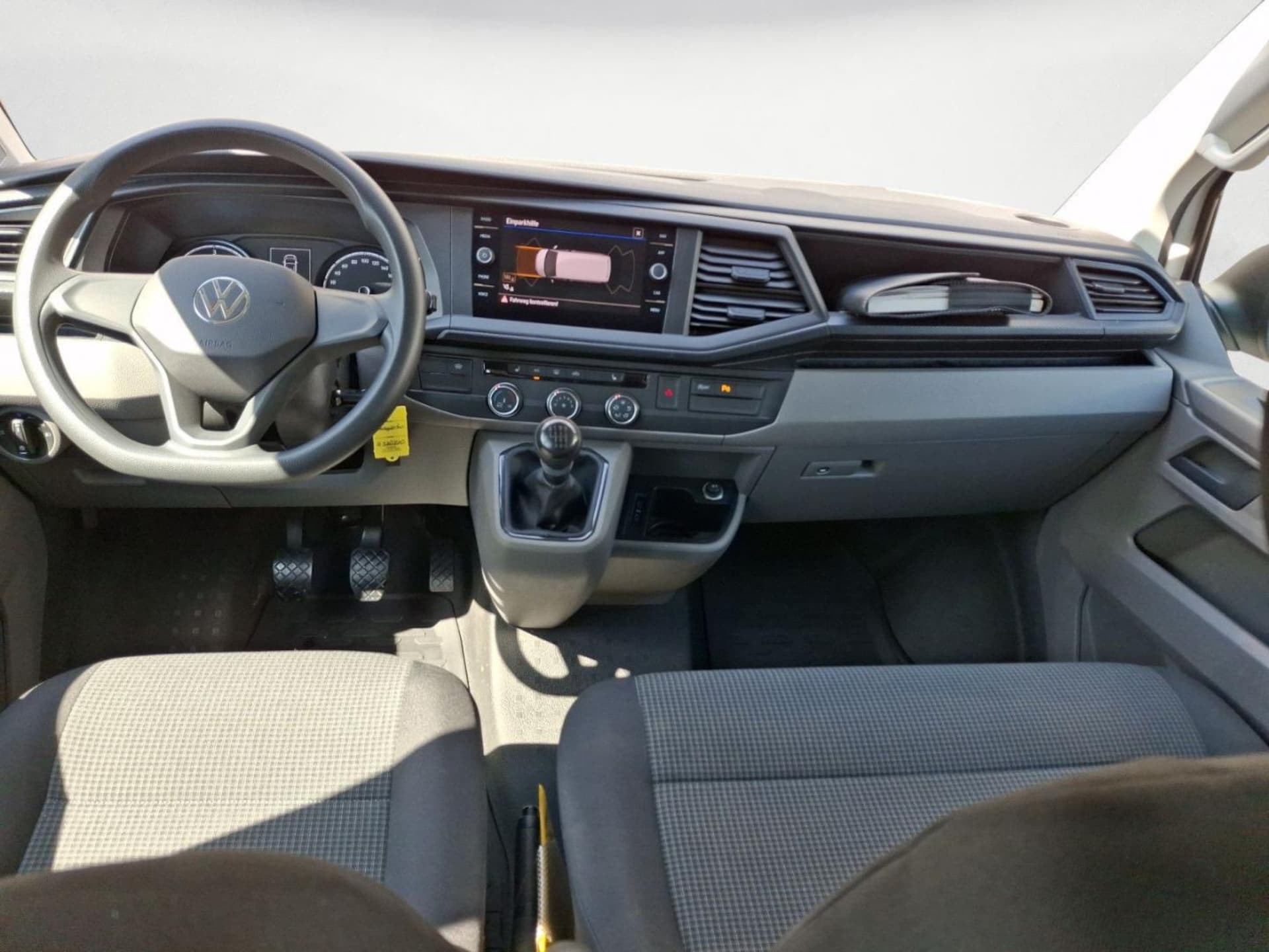 Volkswagen T6.1 Transporter Kombi langer Radstand