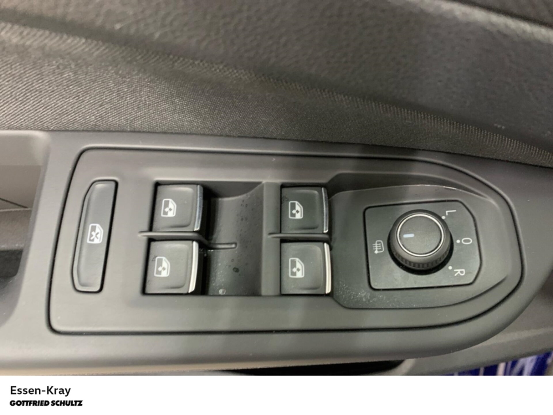 Volkswagen Golf Active