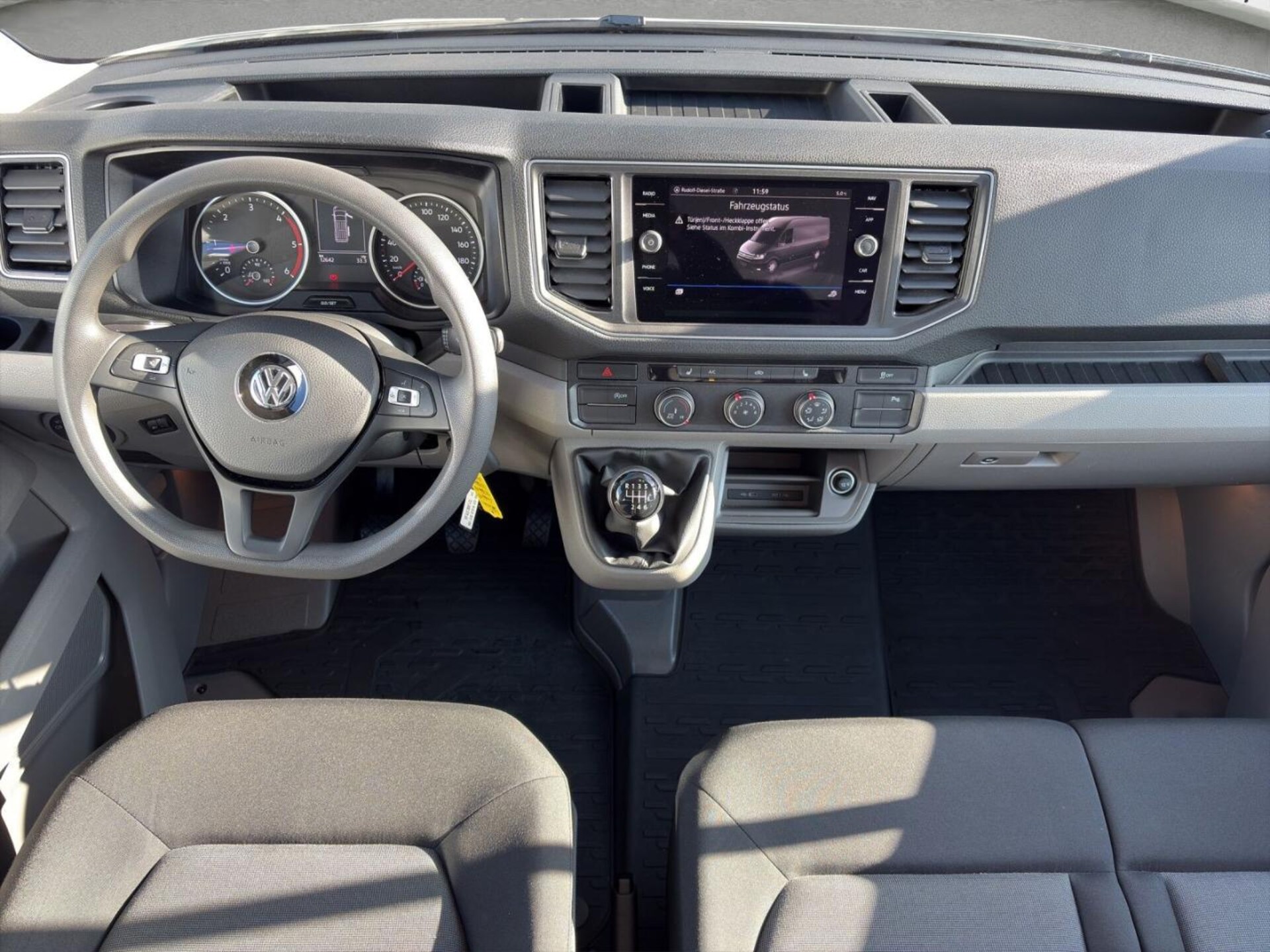 Volkswagen Crafter Kasten langer Radstand