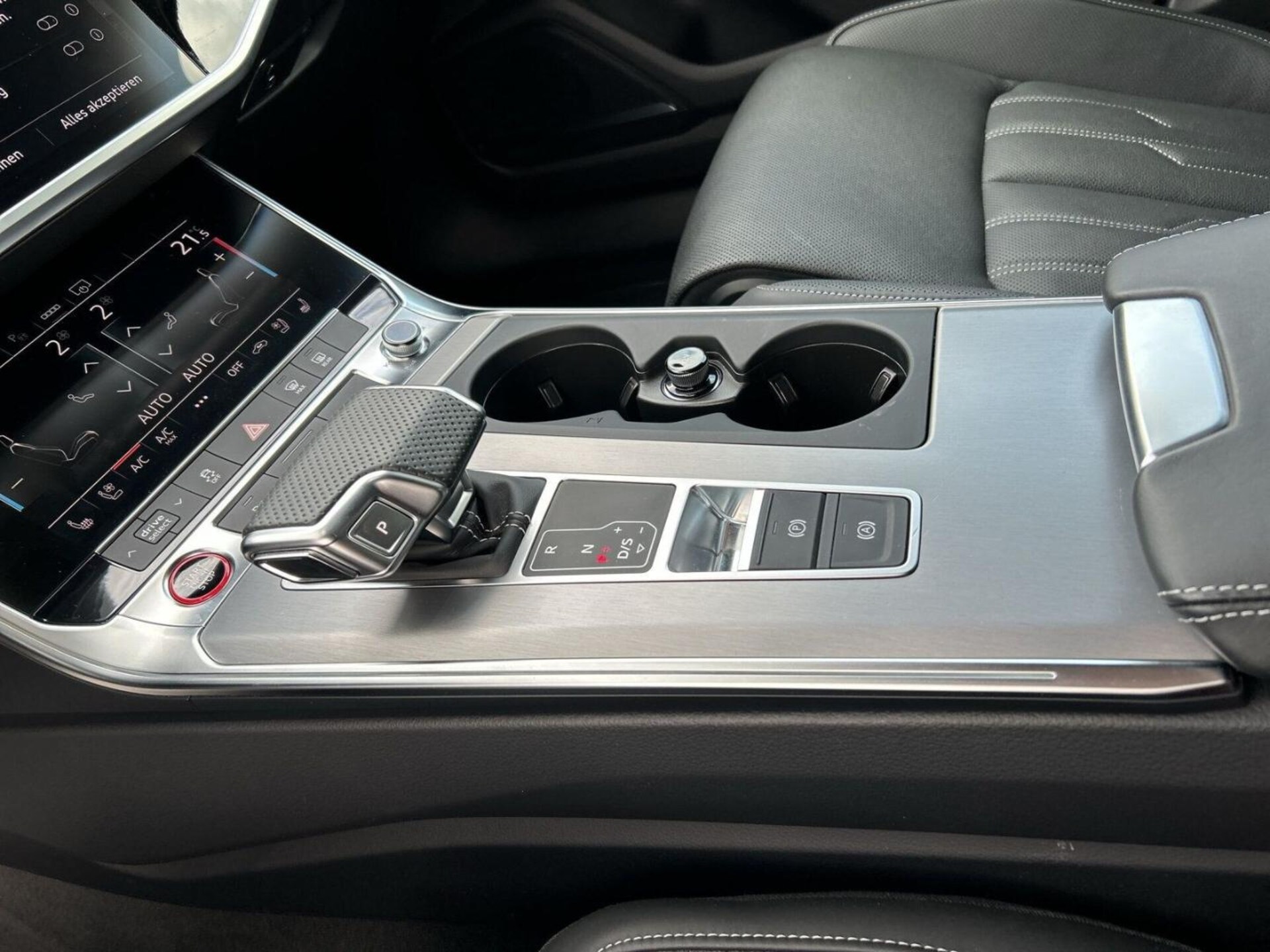 Audi S6 Avant