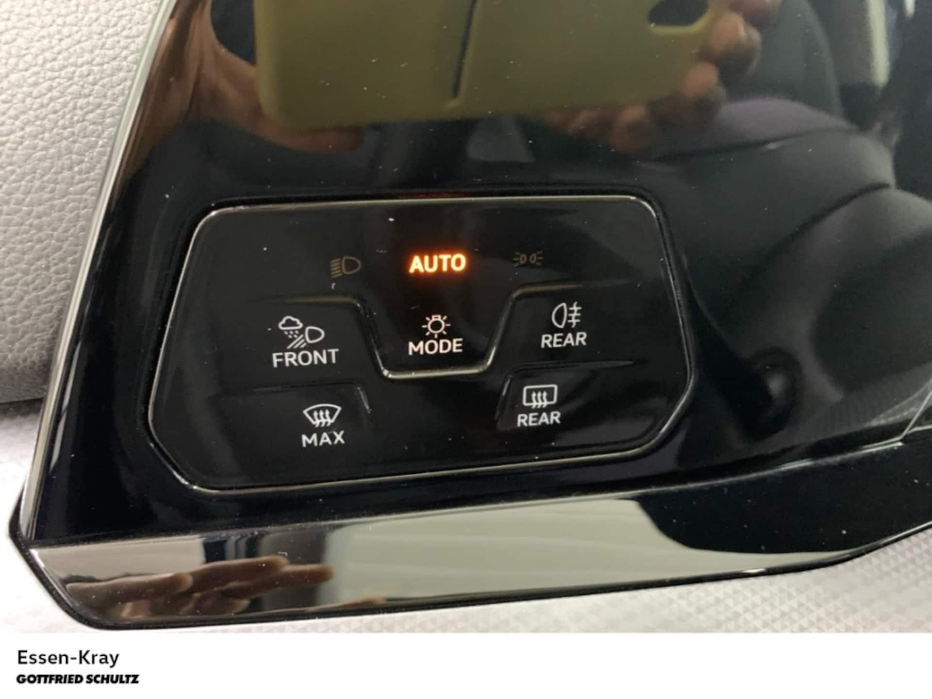 Volkswagen Golf Active