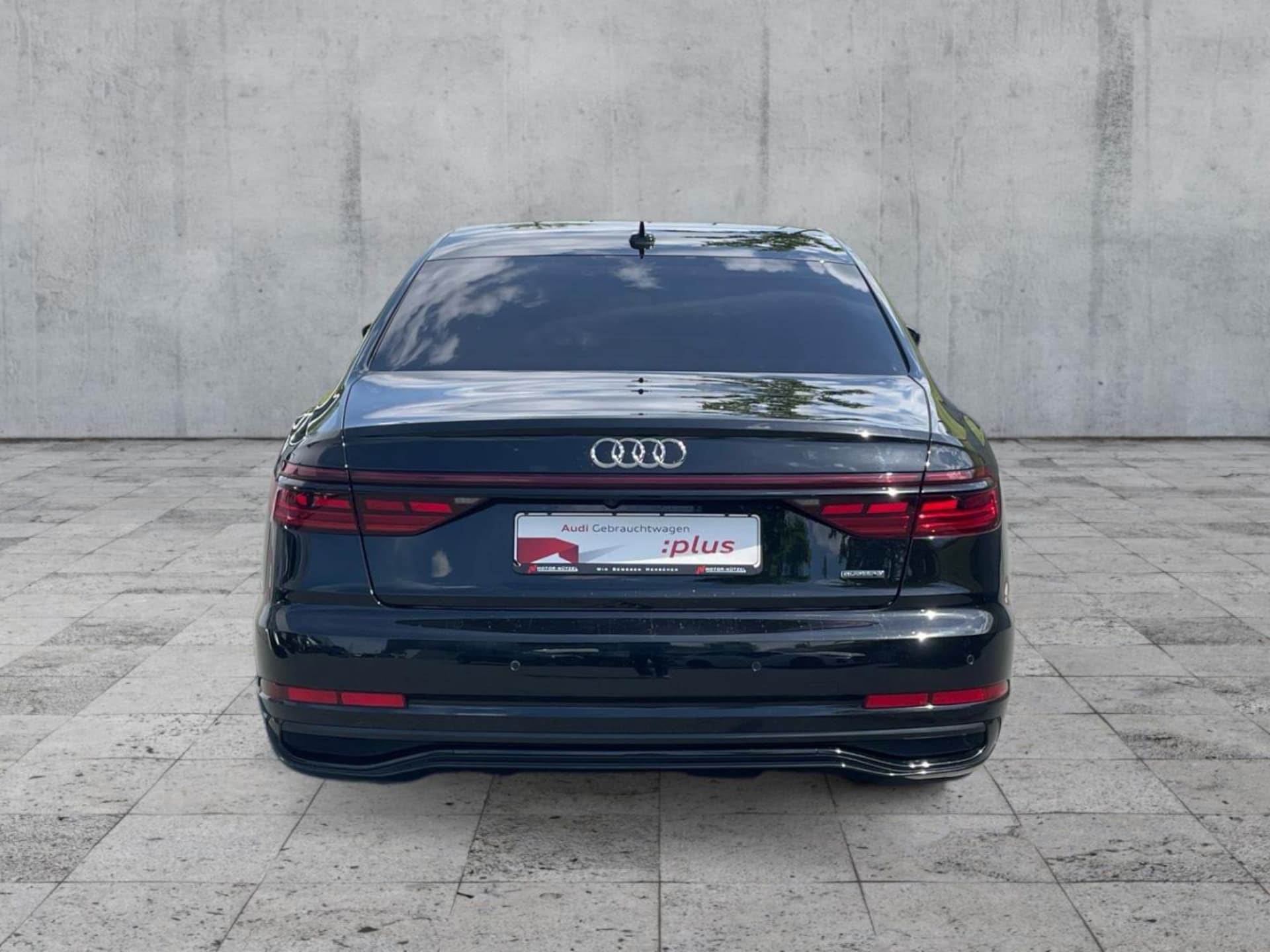 Audi A8 TFSI e