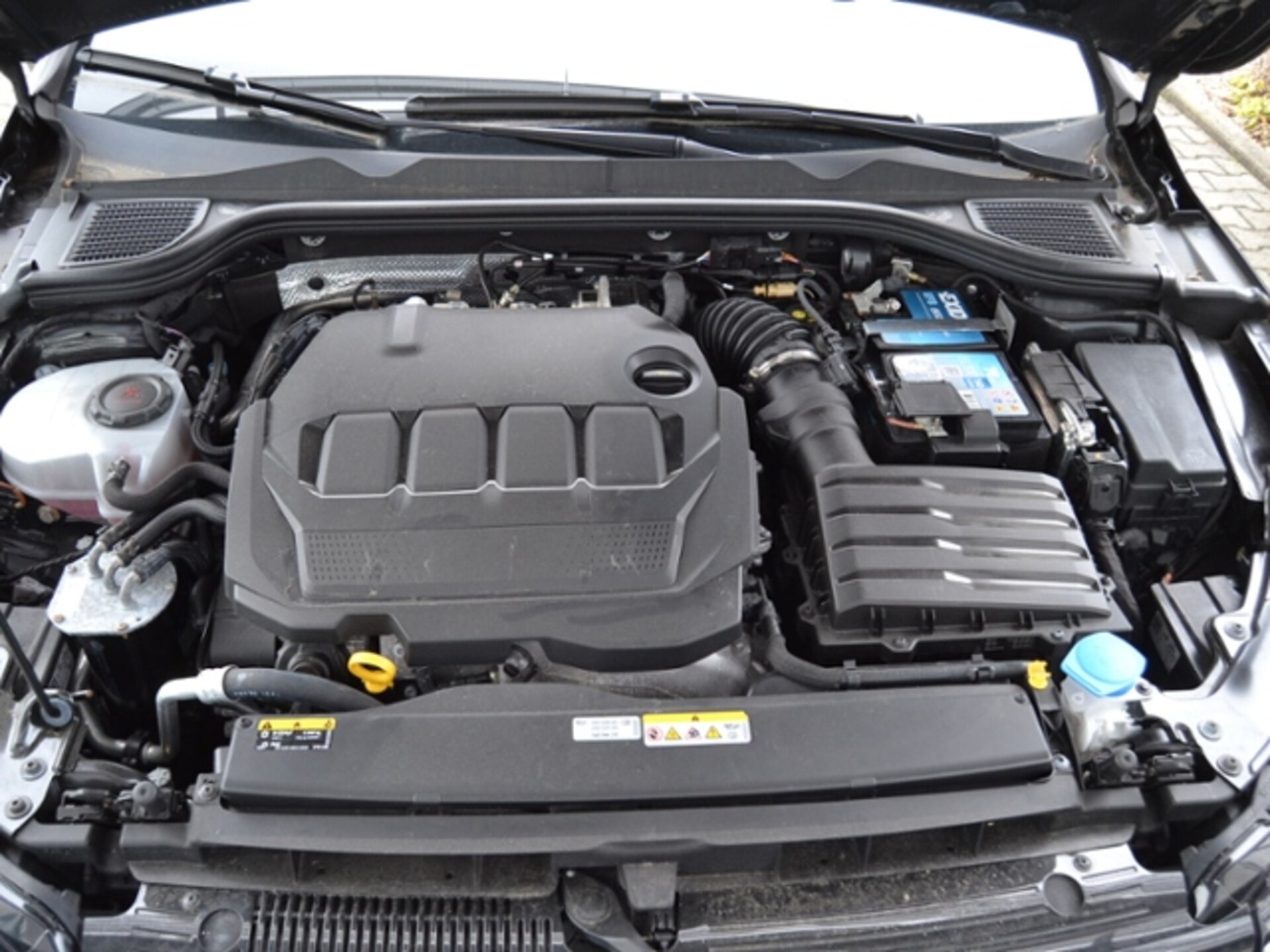 Volkswagen Golf Variant Life