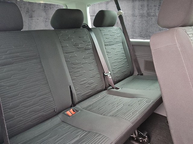 Volkswagen T6.1 Caravelle larger