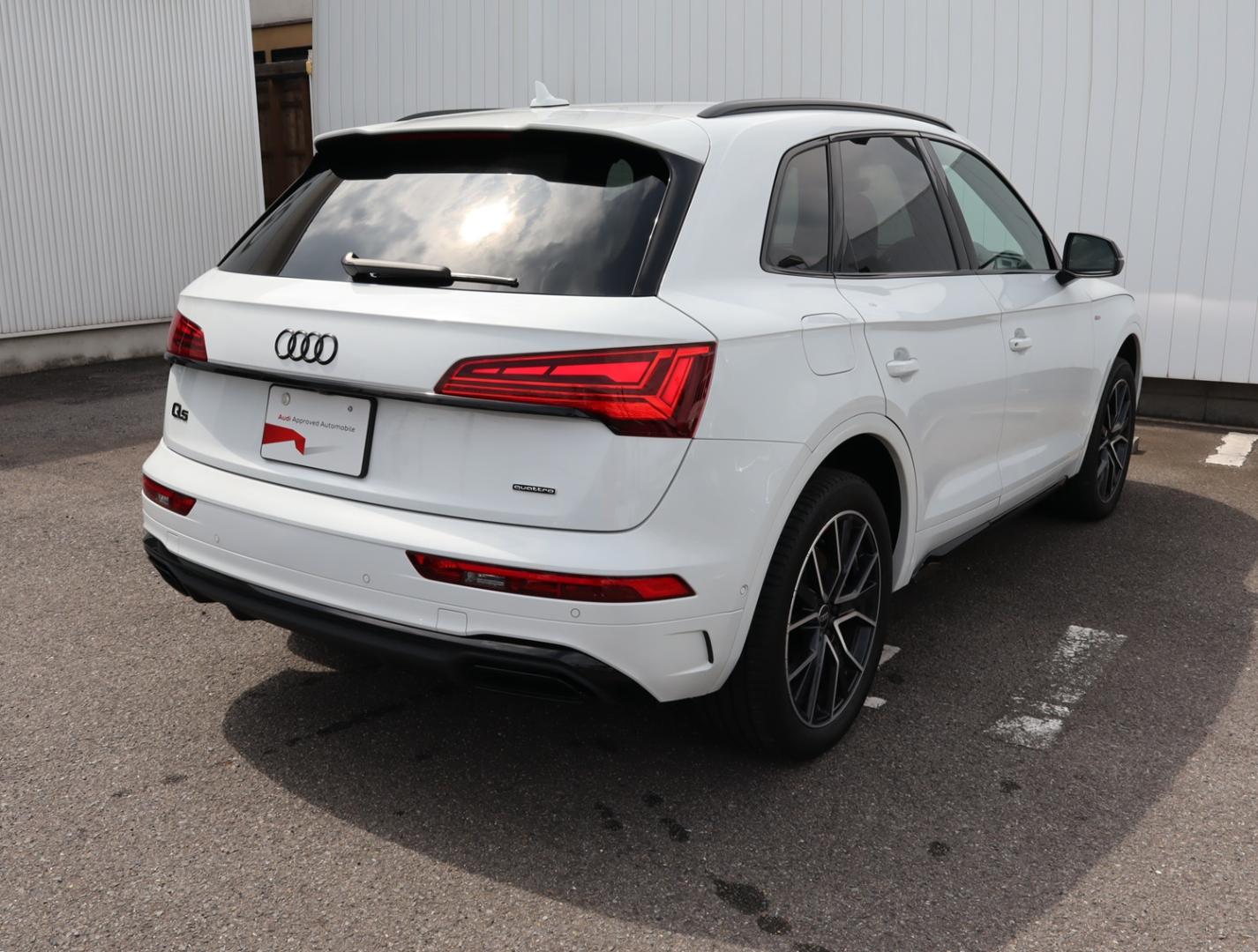 Image about Audi Q5 40 TDI quattro S line 150(204) kW(PS) S tronic