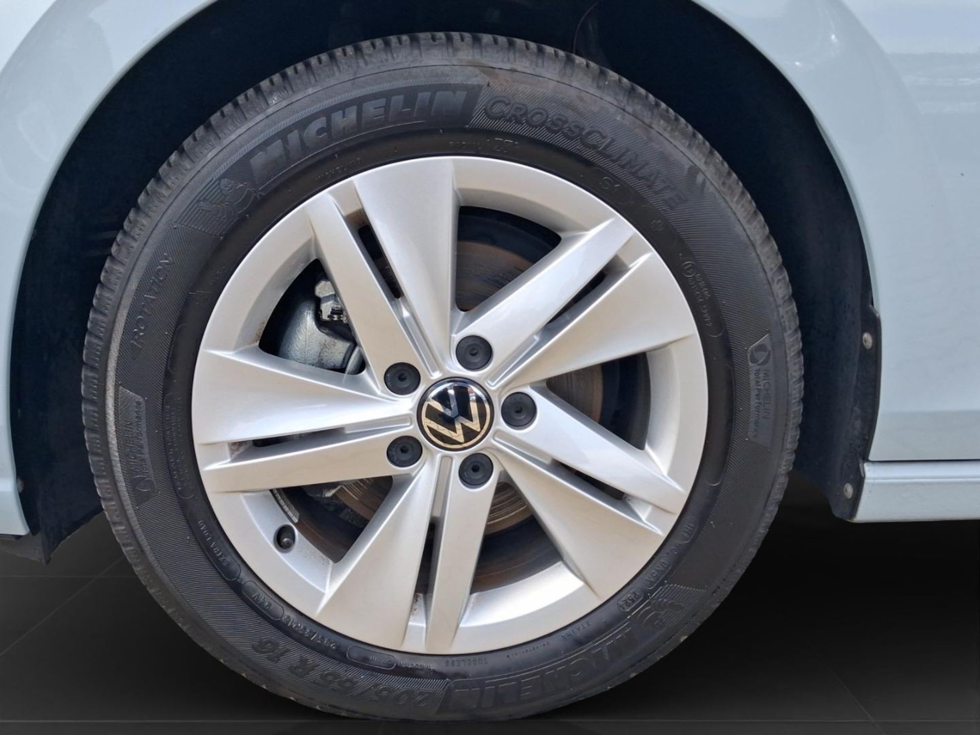 Volkswagen Golf Life