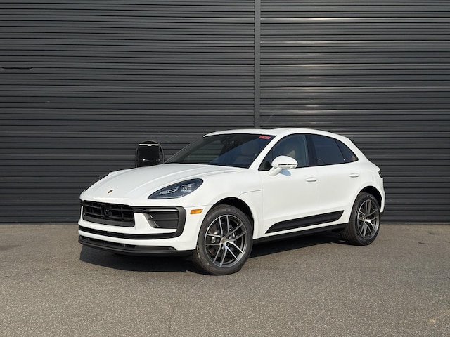 Photo of 2025 Porsche Macan 