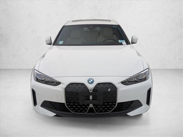 2024 BMW i4