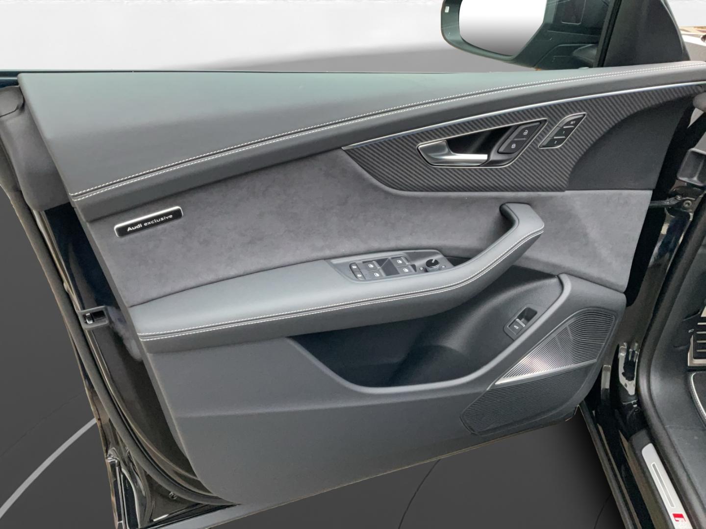 Image about Audi RS Q8 SUV TFSI quattro tiptronic