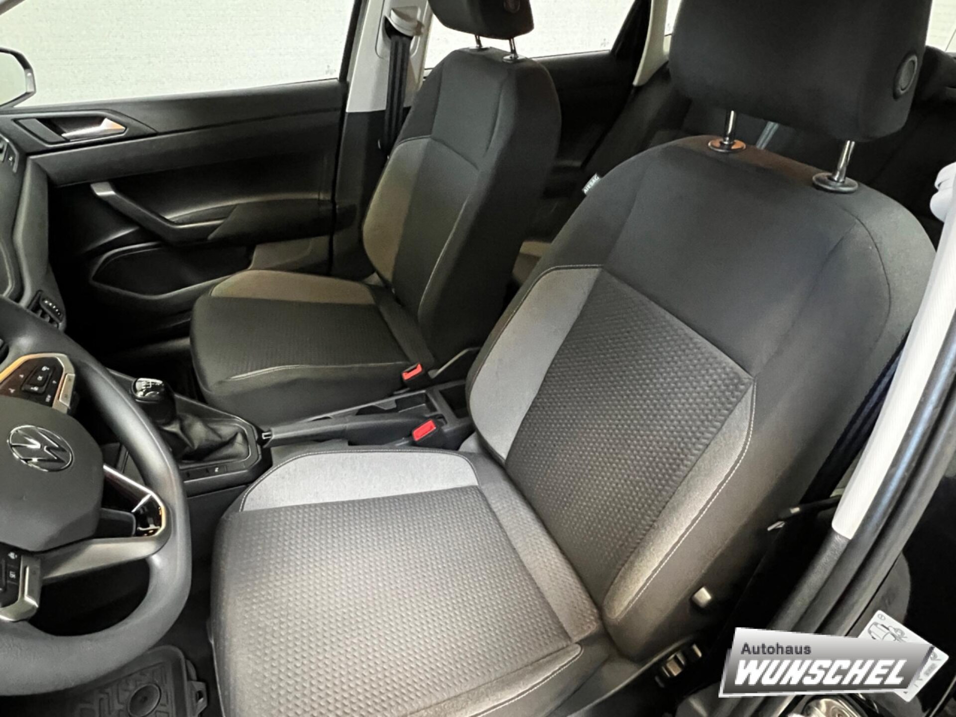 Volkswagen Polo Basis-Modell