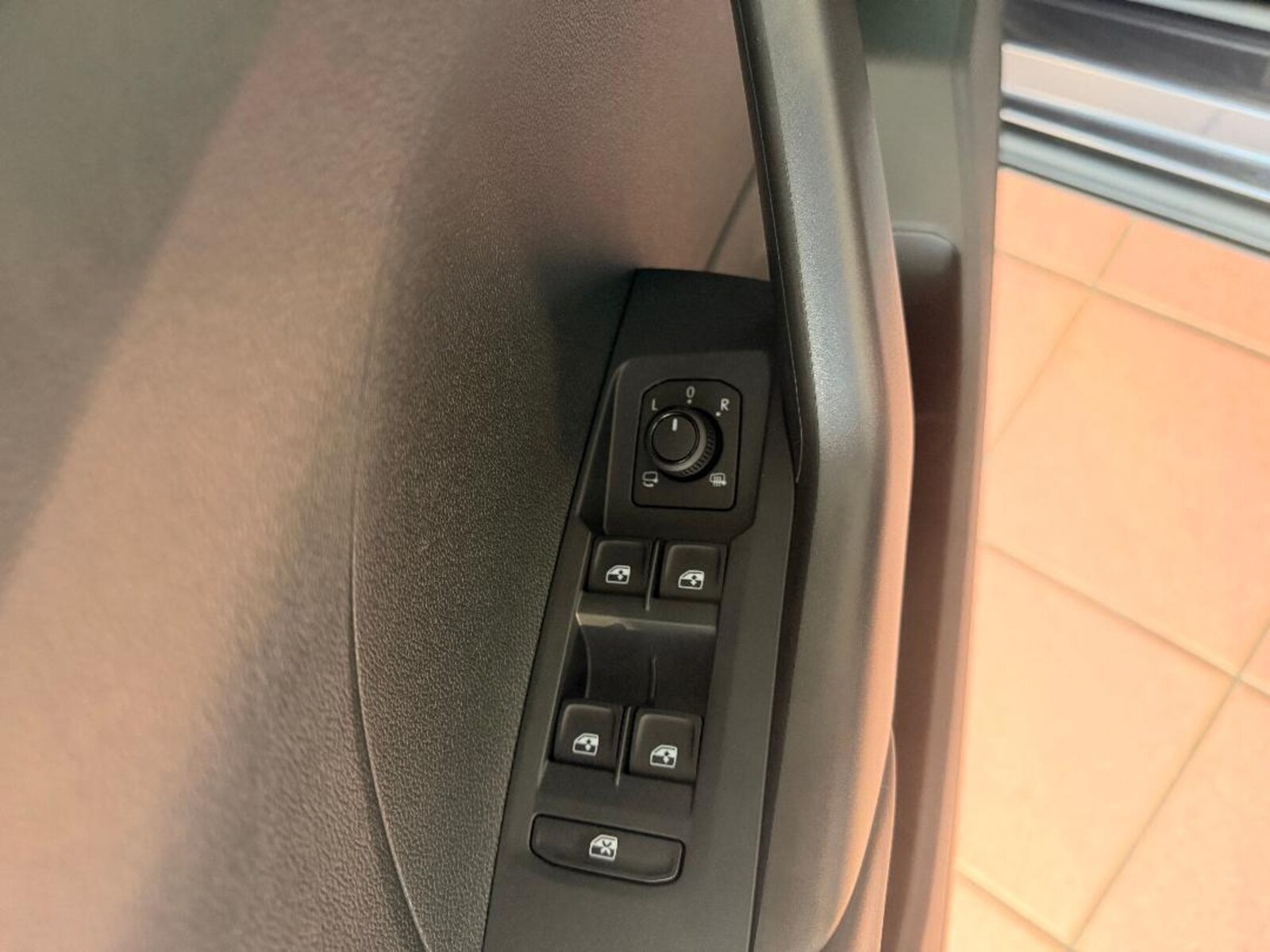 Volkswagen T-Cross – Bild 11