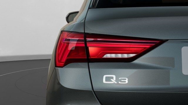 Image about Audi Q3 advanced 40 TFSI quattro S tronic