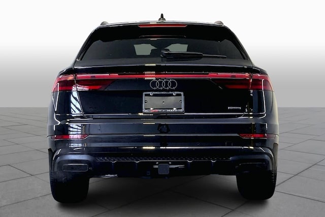 2026 Audi Q8