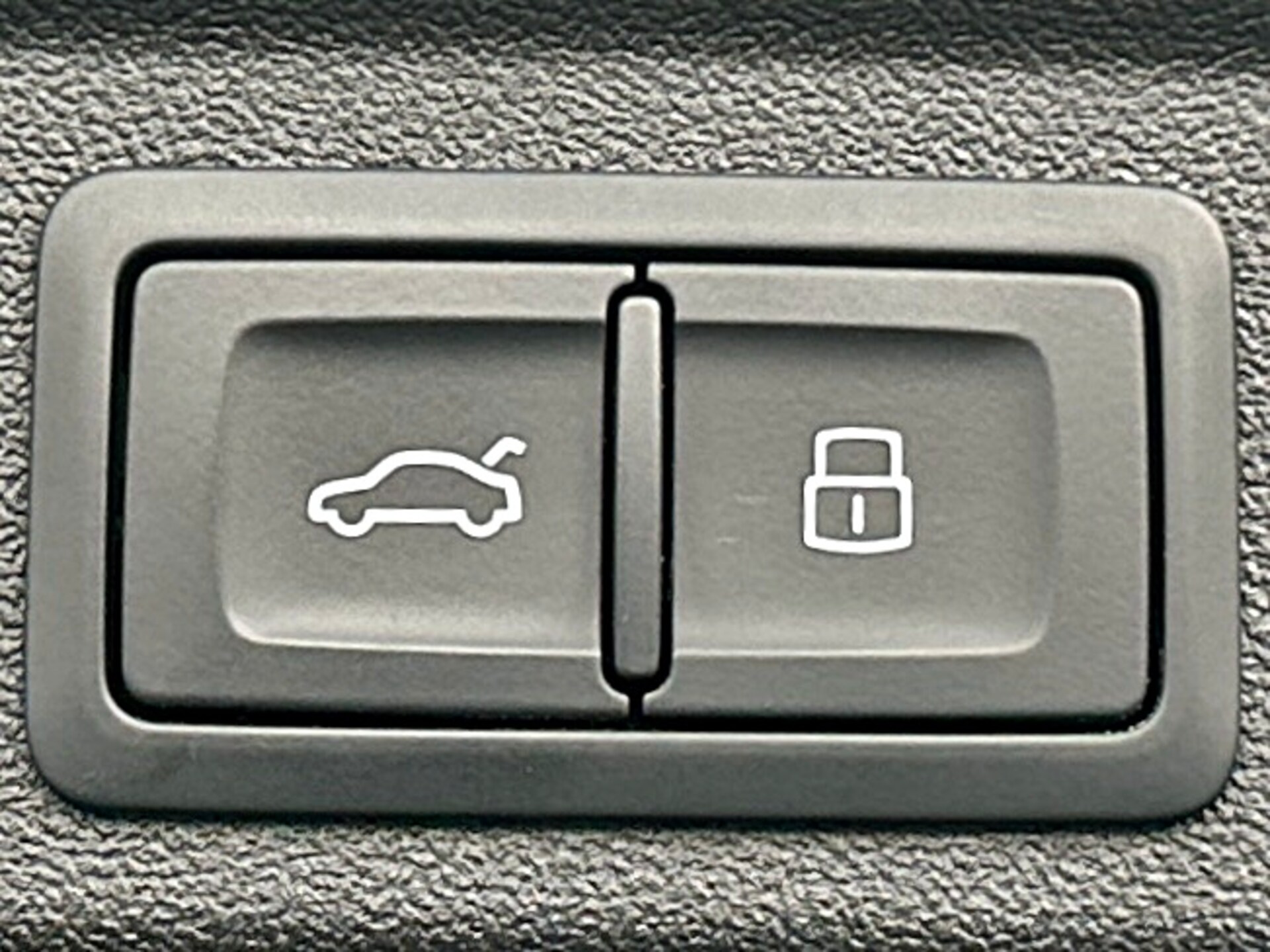 Audi A6 Avant edition one
