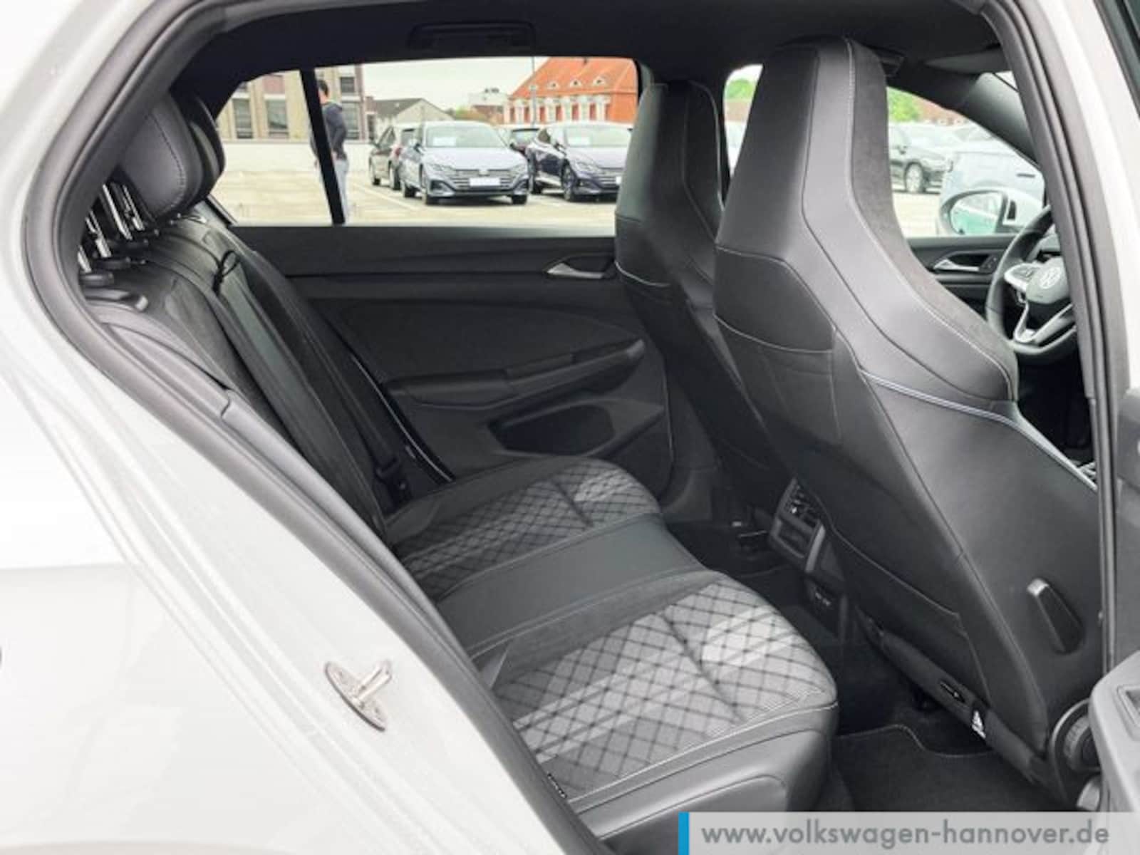 Volkswagen Golf – Bild 9