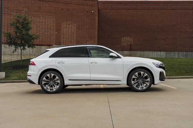 2026 Audi Q8