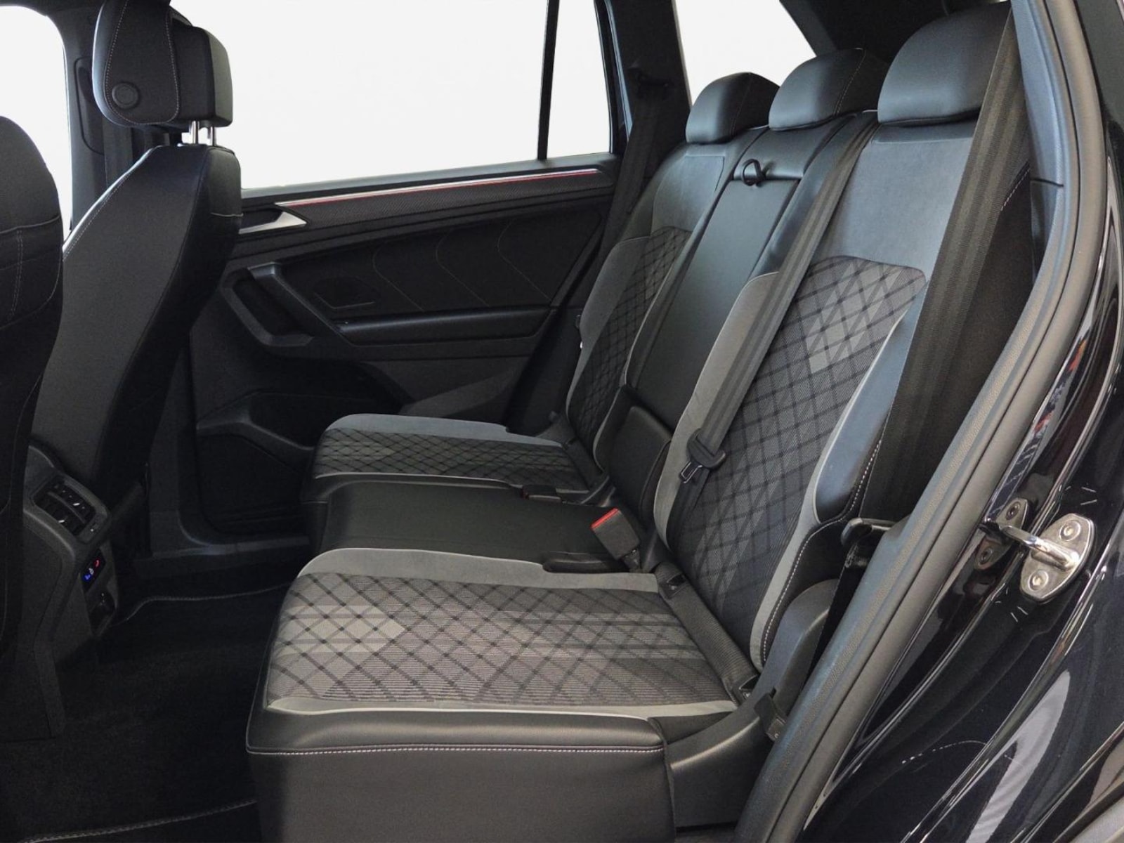 Volkswagen Tiguan Allspace – Bild 17