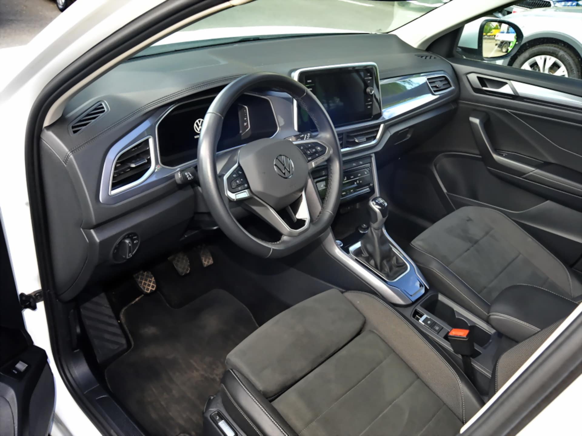 Volkswagen T-Roc Style
