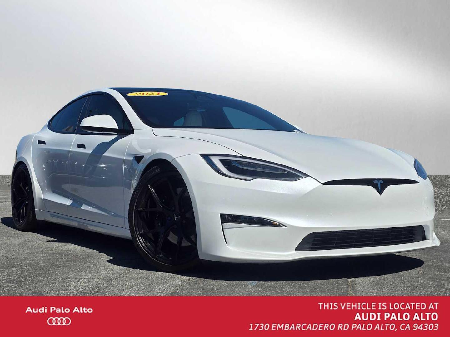 2021 Tesla Model S Plaid's photo