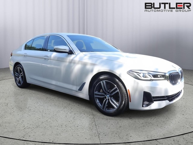 2023 BMW 530