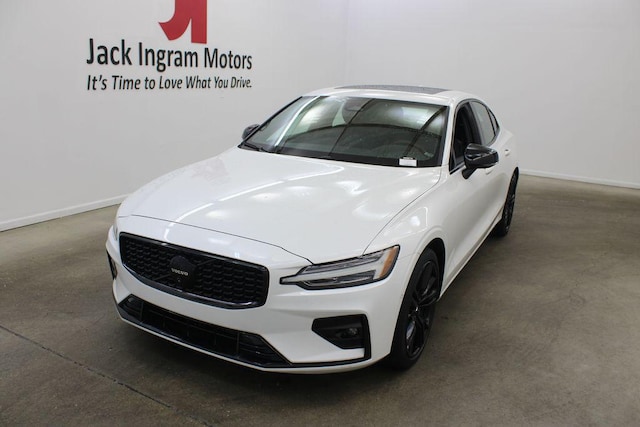 2024 Volvo S60