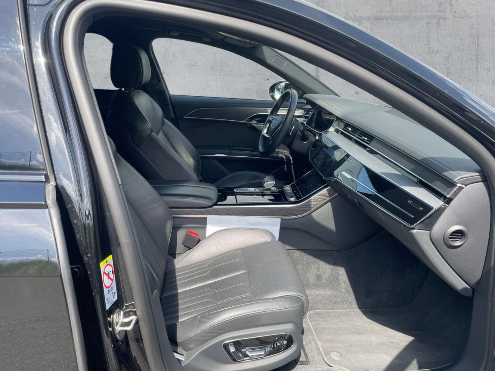 Audi A8 TFSI e