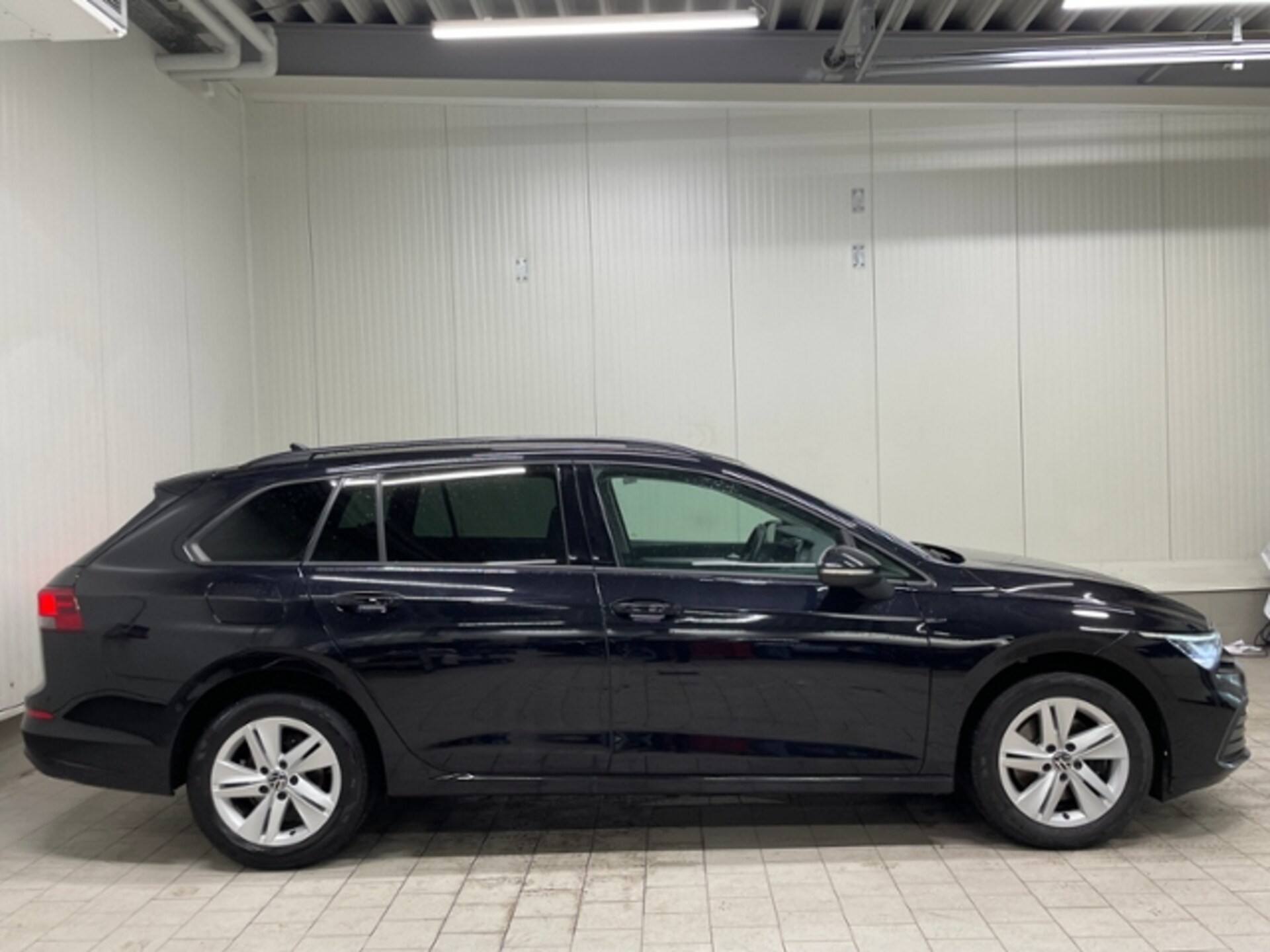 Volkswagen Golf Variant Life