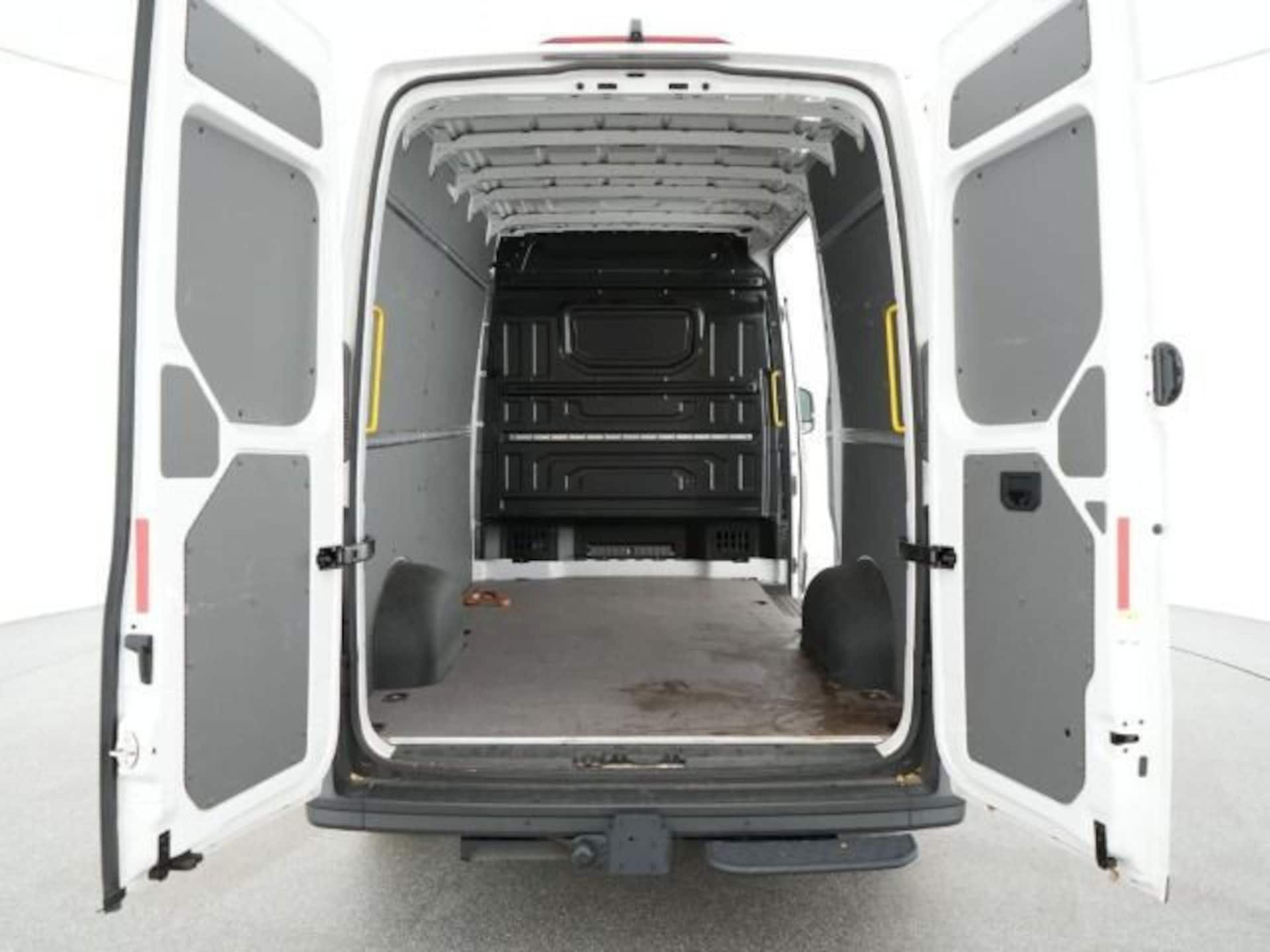 Volkswagen Crafter Kasten mittlerer Radstand