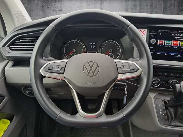 Volkswagen T6.1 Caravelle larger