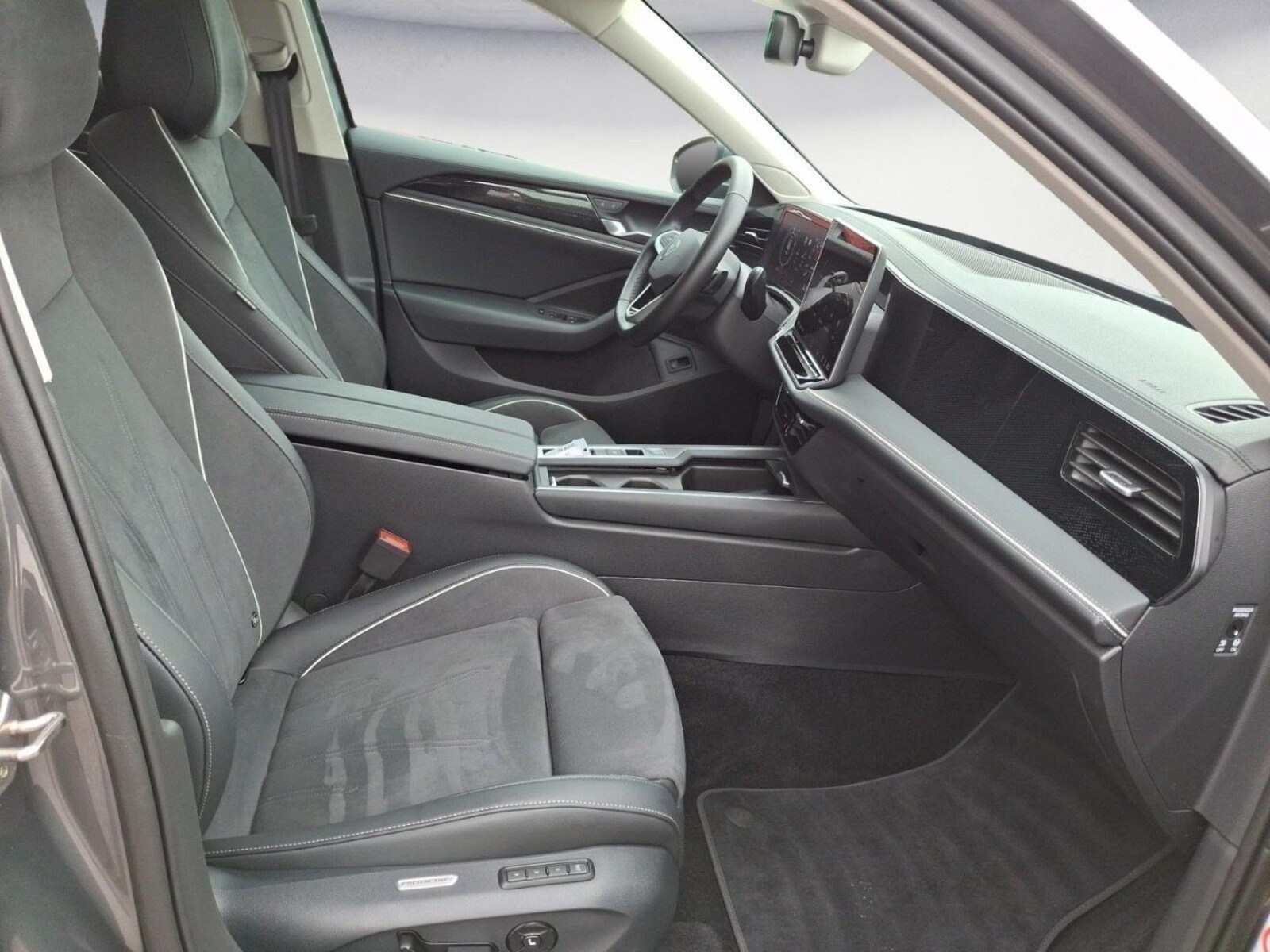 Volkswagen Passat – Bild 13