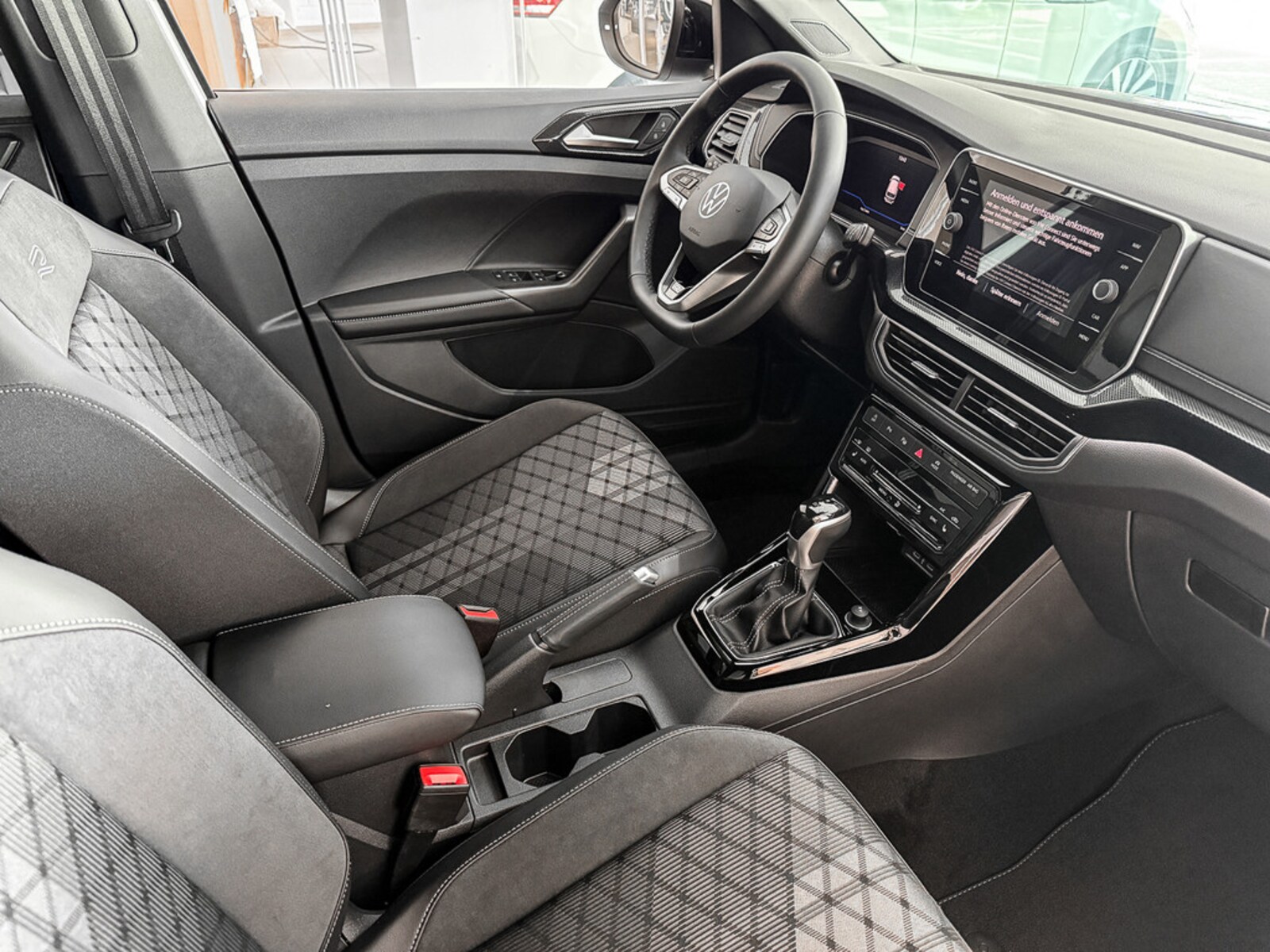Volkswagen T-Cross – Bild 7