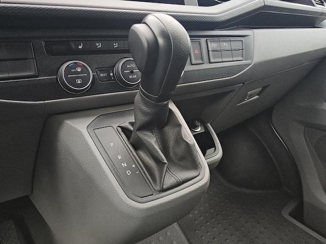 Volkswagen T6.1 Caravelle larger
