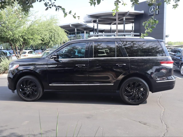 2024 Lincoln Navigator