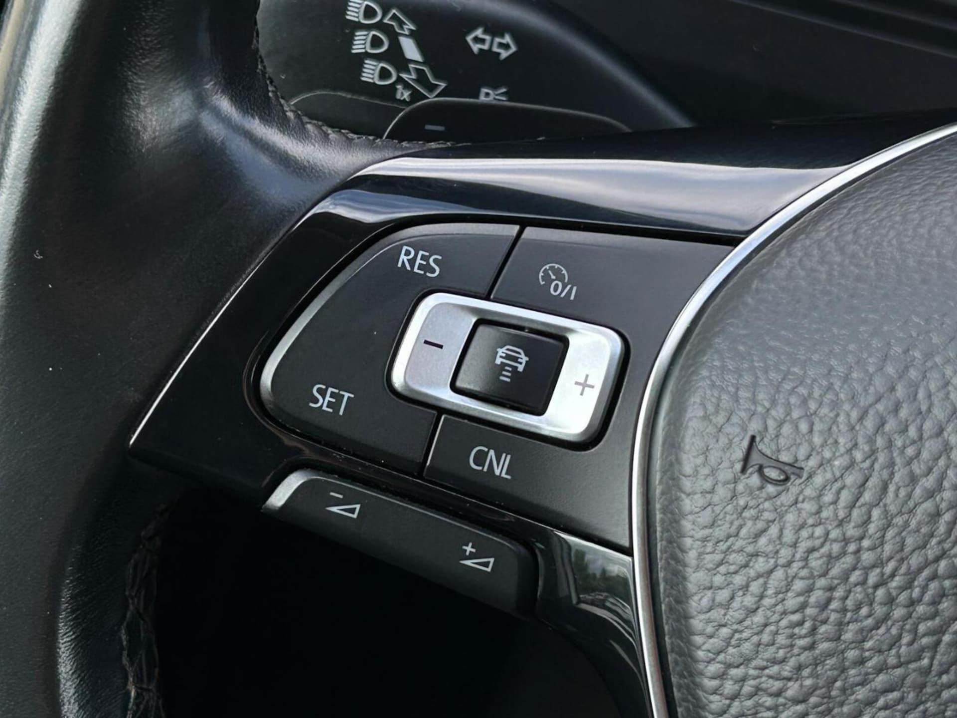 Volkswagen Caravelle 6 długi rozstaw osi Comfortline