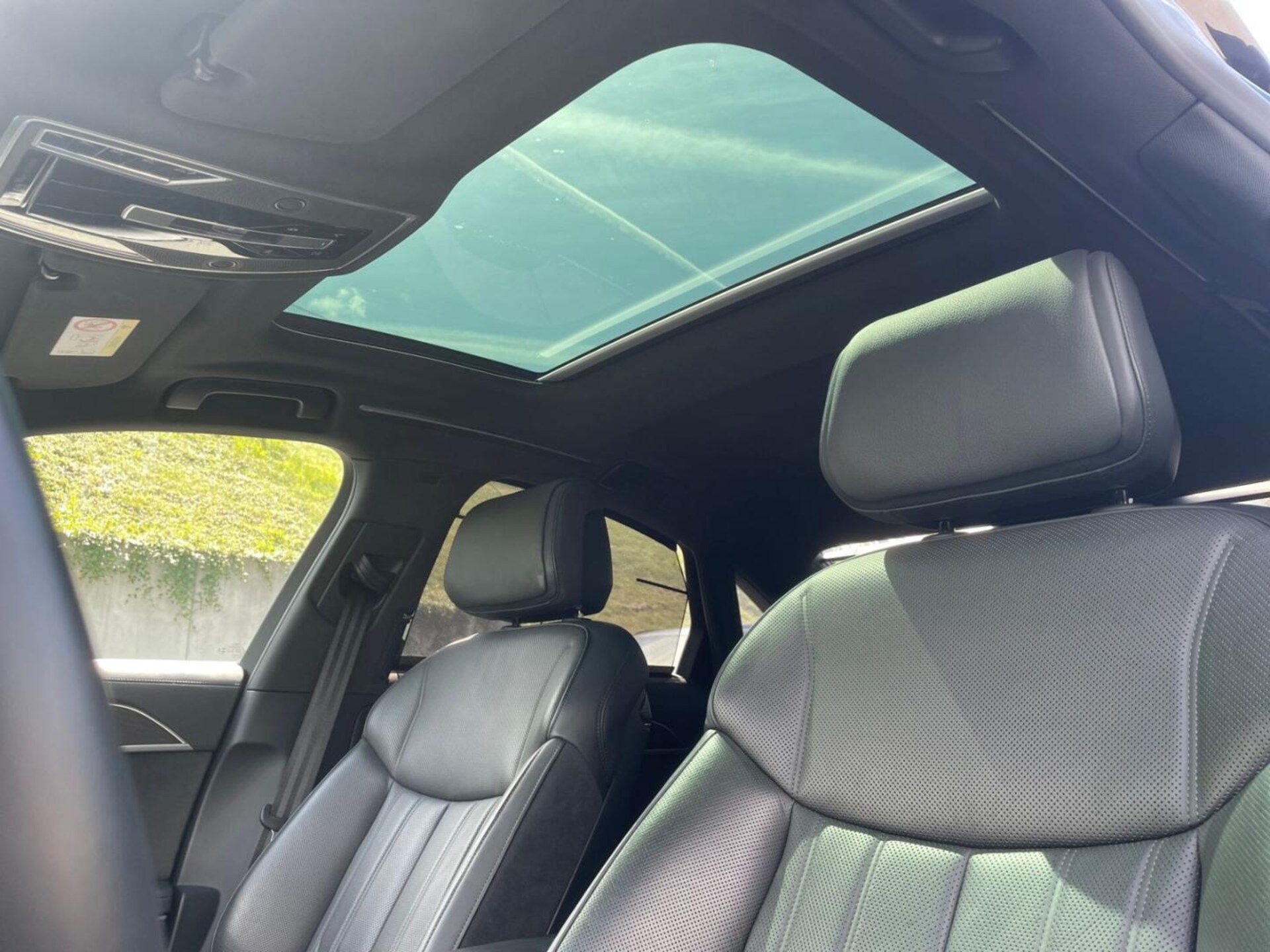 Audi A8 TFSI e