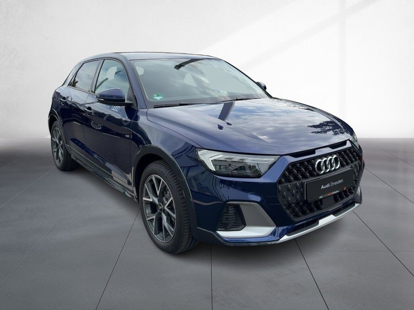 Bild über Audi A1 allstreet 30 TFSI S tronic - für weitere Informationen kontaktieren Sie den Audi Partner