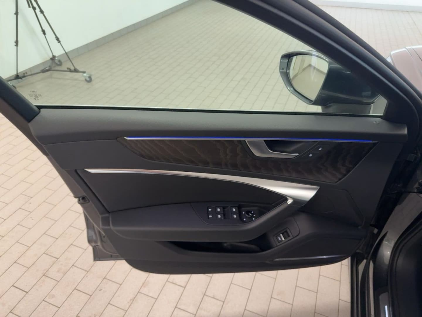 Bild über Audi A6 sport 45 TDI quattro S tronic - für weitere Informationen kontaktieren Sie den Audi Partner