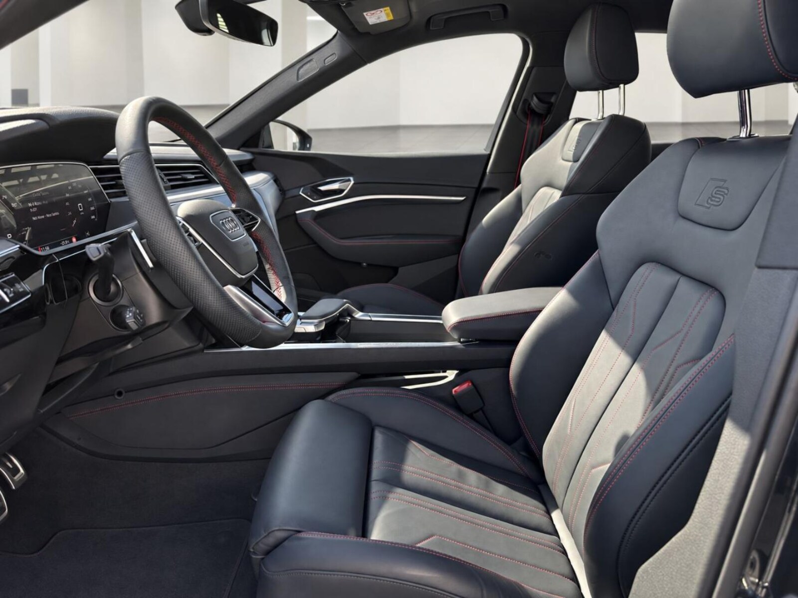 Audi Q8 e-tron – Bild 11