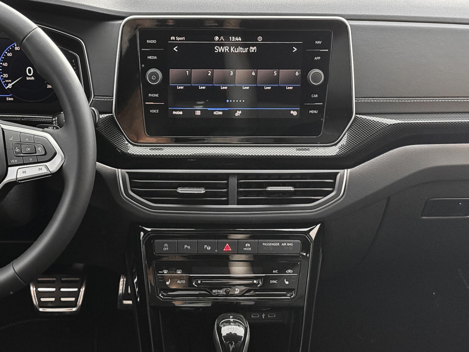 Volkswagen T-Cross – Bild 10