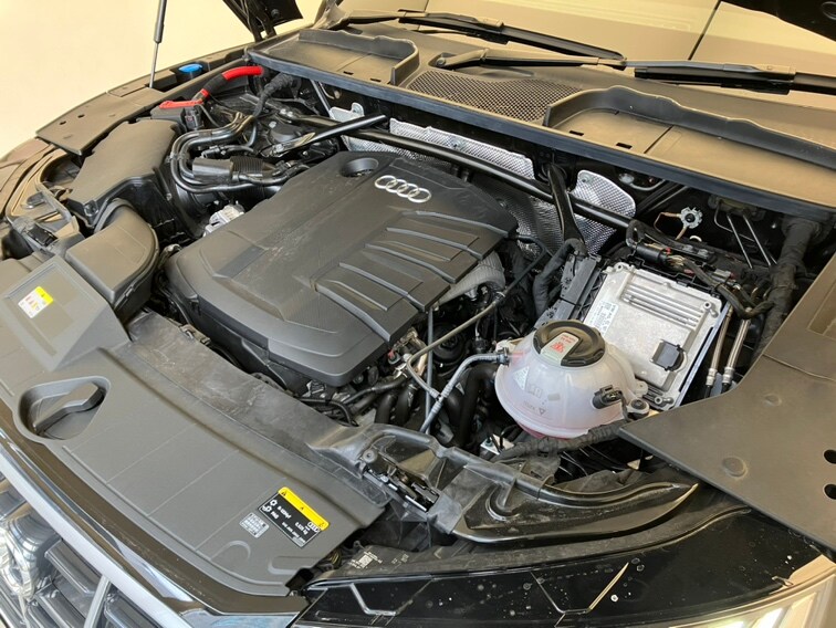 Image about Audi Q5 Sportback 40 TDI quattro advanced