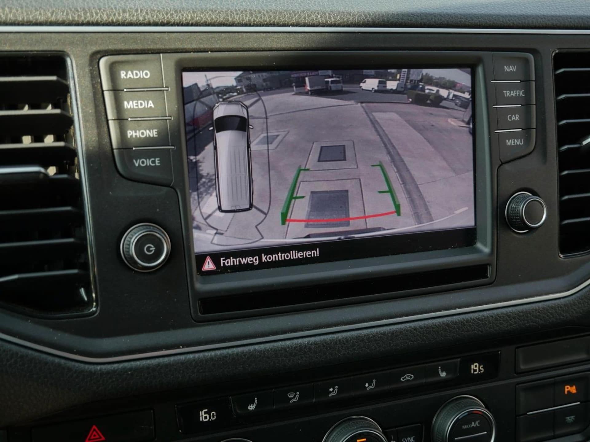 Volkswagen e-Crafter Kastenwagen mittlerer Radstand
