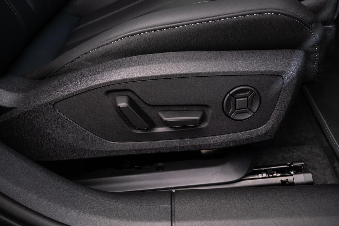 Image about Audi A5 Sedan TFSI e e-hybrid quattro 270 kW S tronic