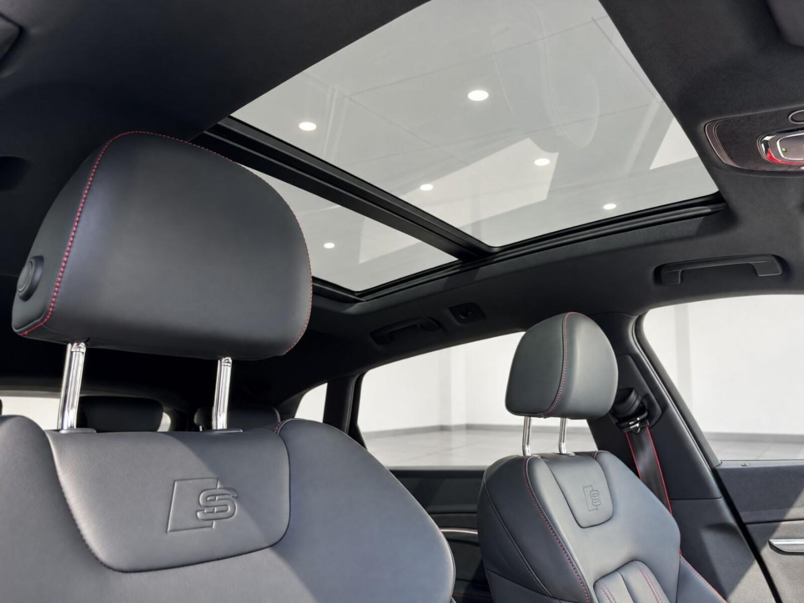 Audi Q8 e-tron – Bild 21