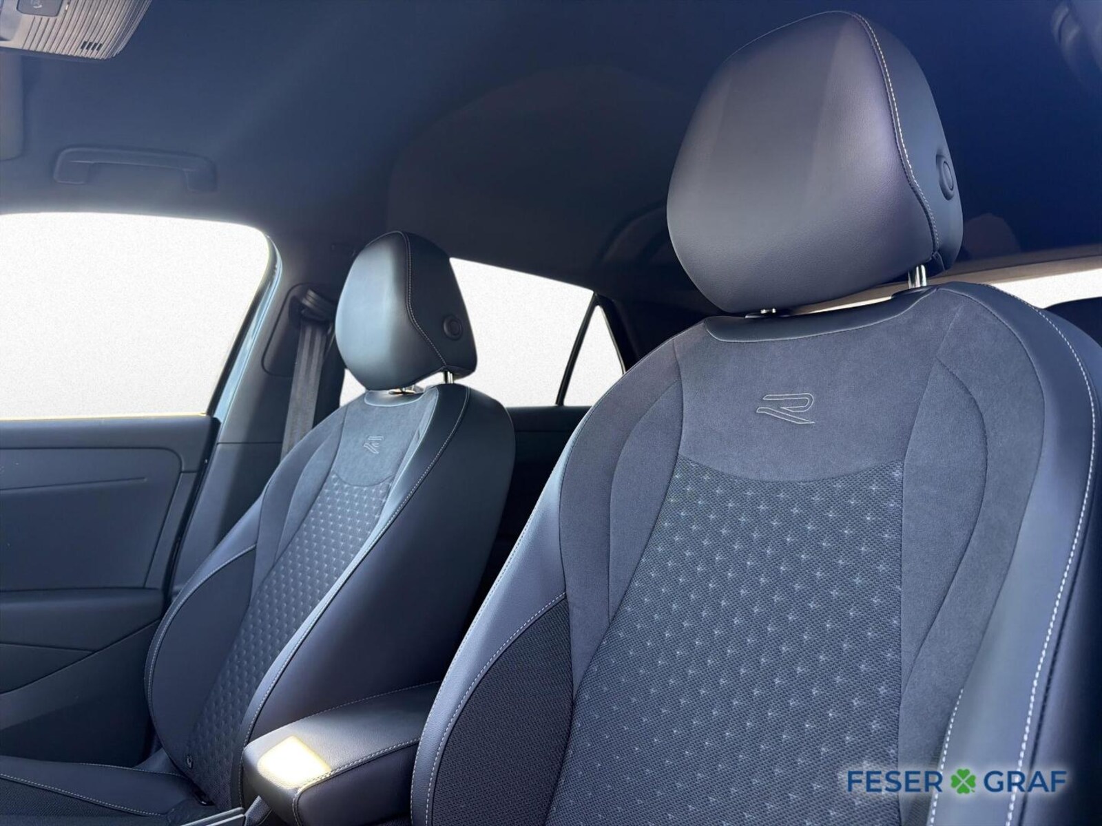 Volkswagen T-Roc – Bild 11